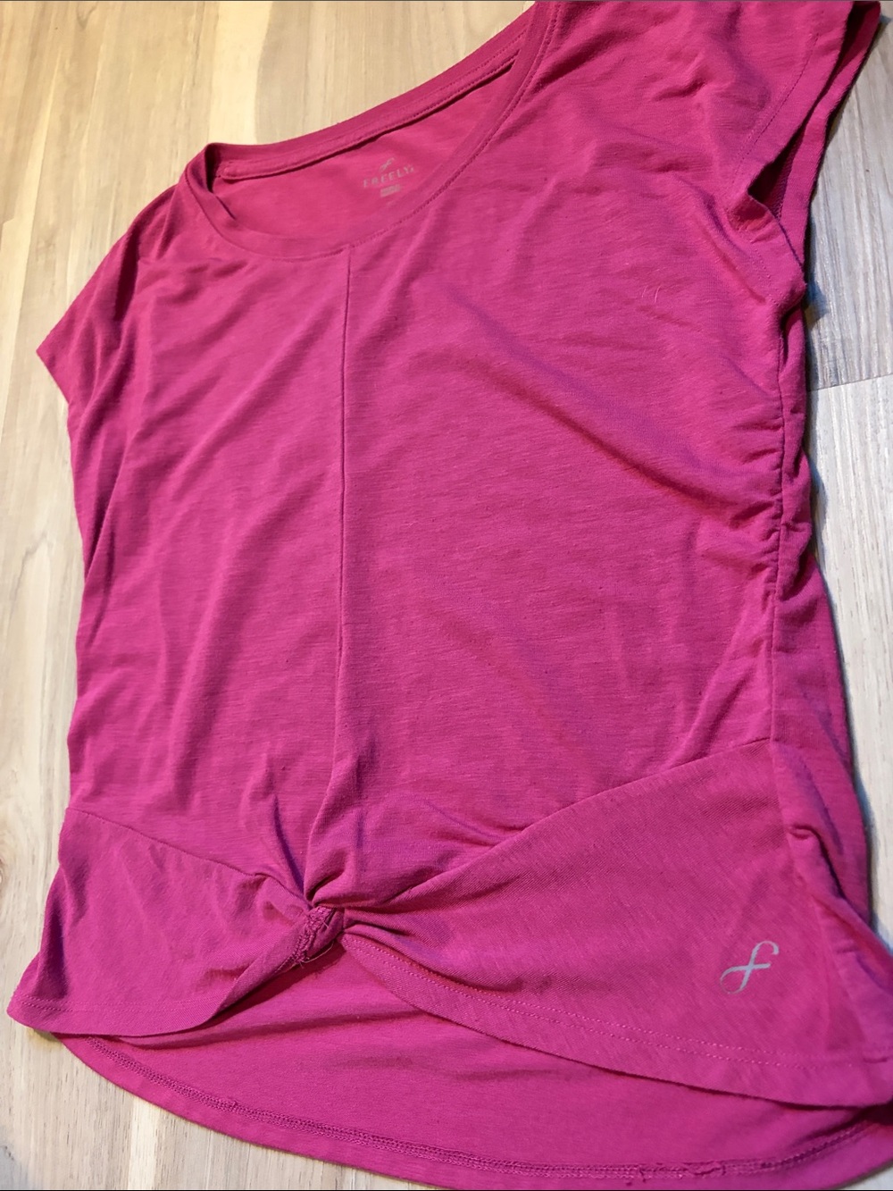 Freely Girls Pink Twist-Front Short Sleeve Top - youth large